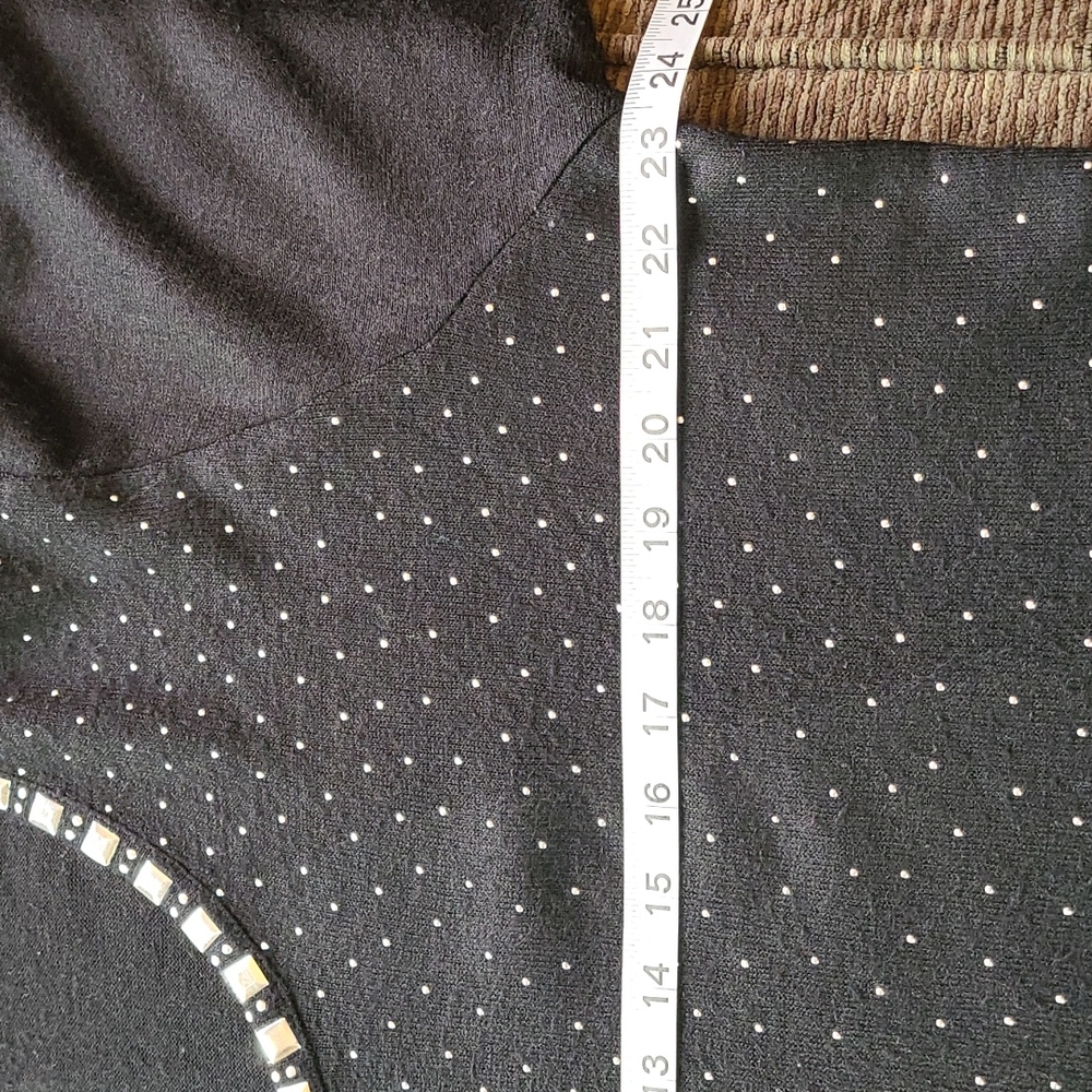 Cathy Daniels Sweater - Picture 10 of 12